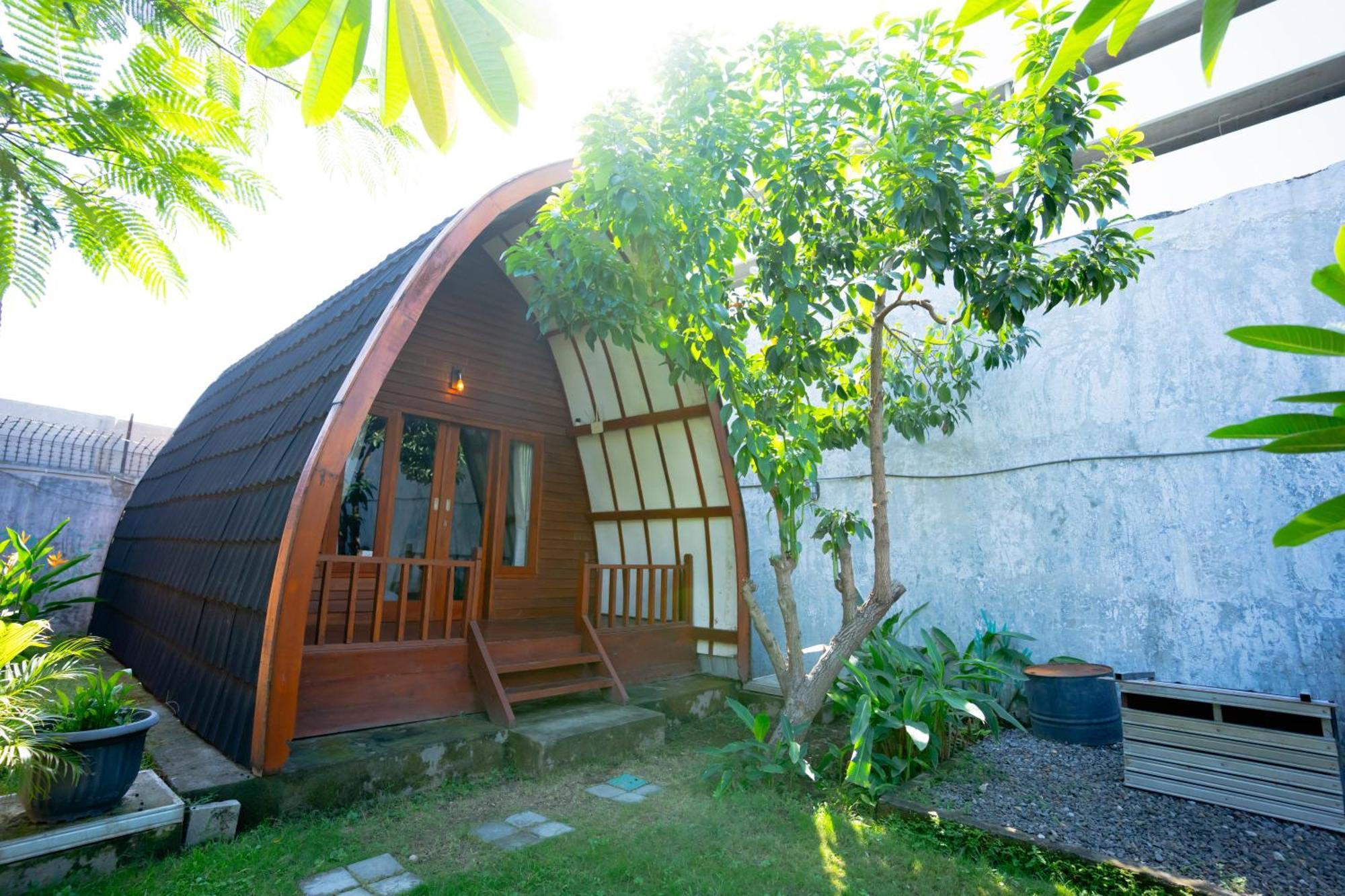 Reddoorz Syariah Near Lombok Epicentrum Mall マタラム エクステリア 写真
